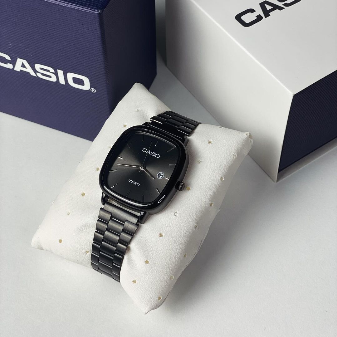 Casio Quartz Analog Watch